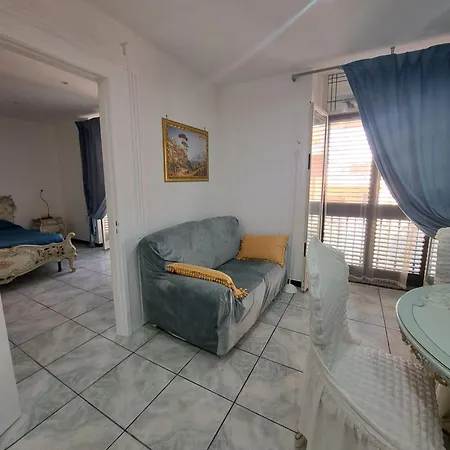 Holiday home Casa Veronika Di Fronte Al Mare Pozzallo
